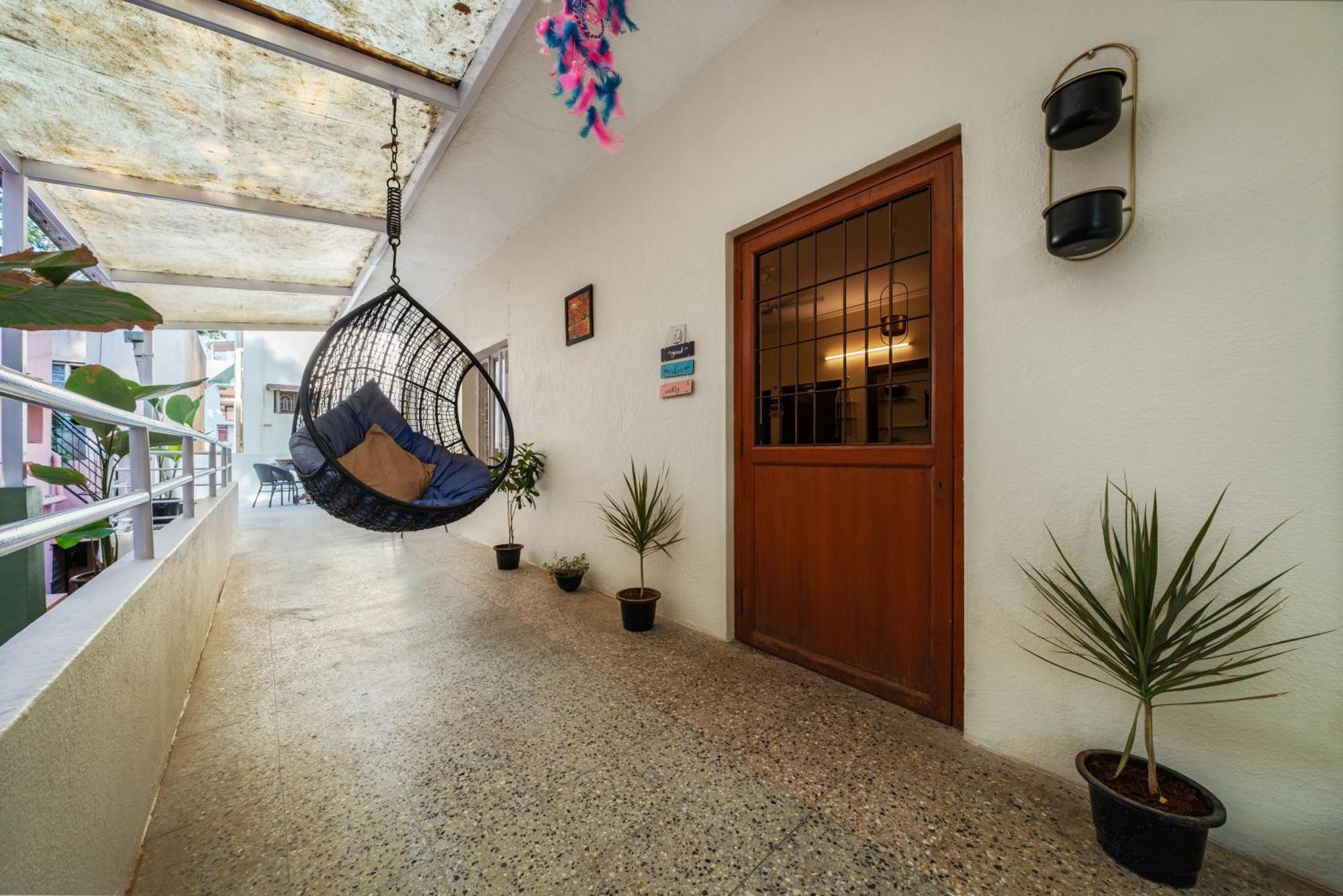 House Of 2 Tress Penthouse Villa Bangalore Exterior foto
